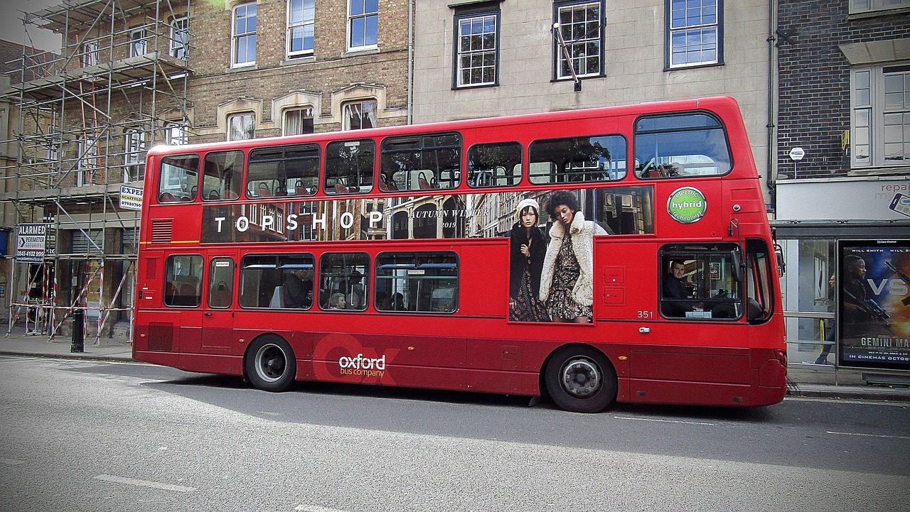 bus red oxford, buses, red buses, bus, oxford, red, england, traffic, city, symbols, transport, red buses, red buses, red buses, red buses, red buses, oxford